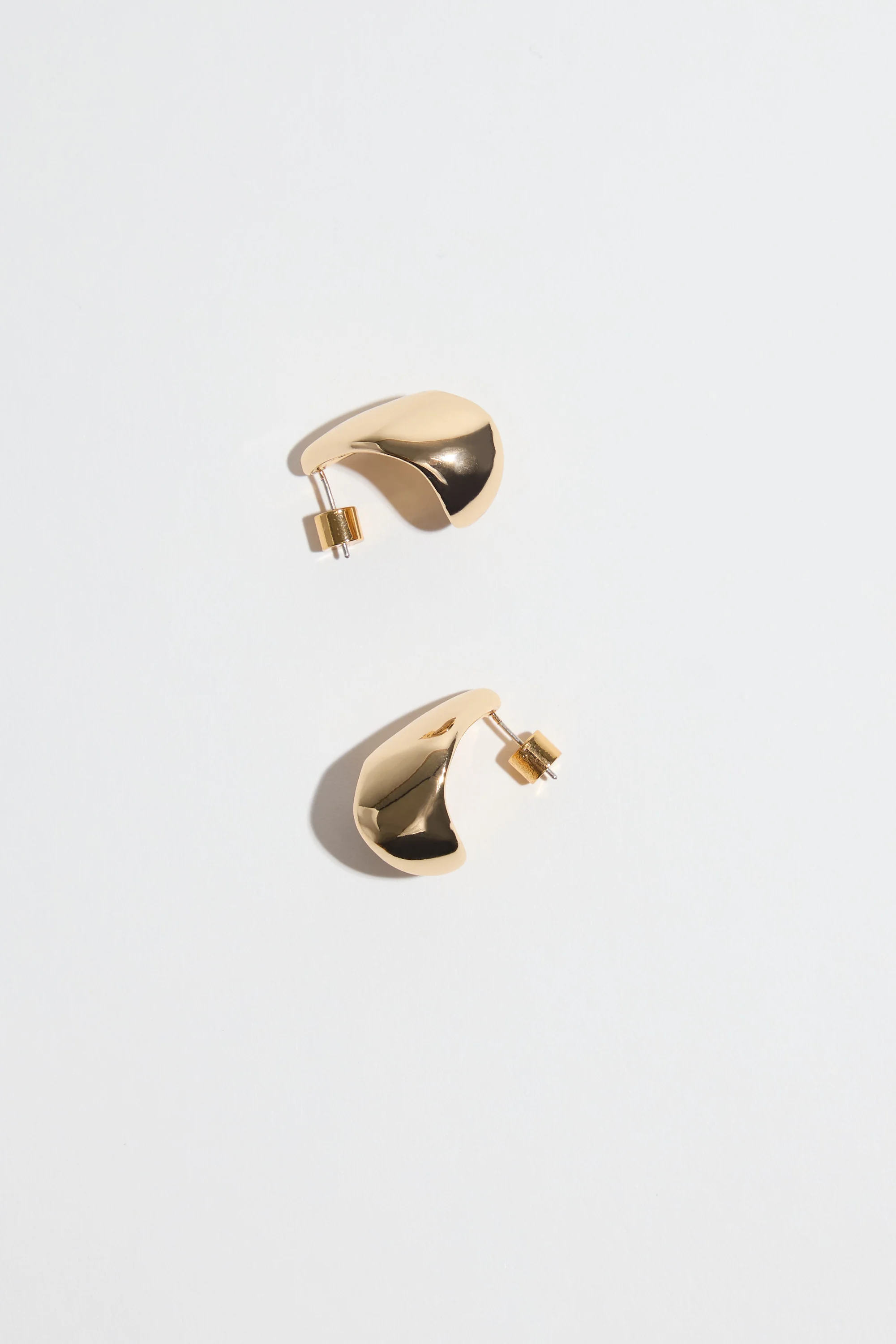 Bela Sonder Azalea Earrings - Image 3