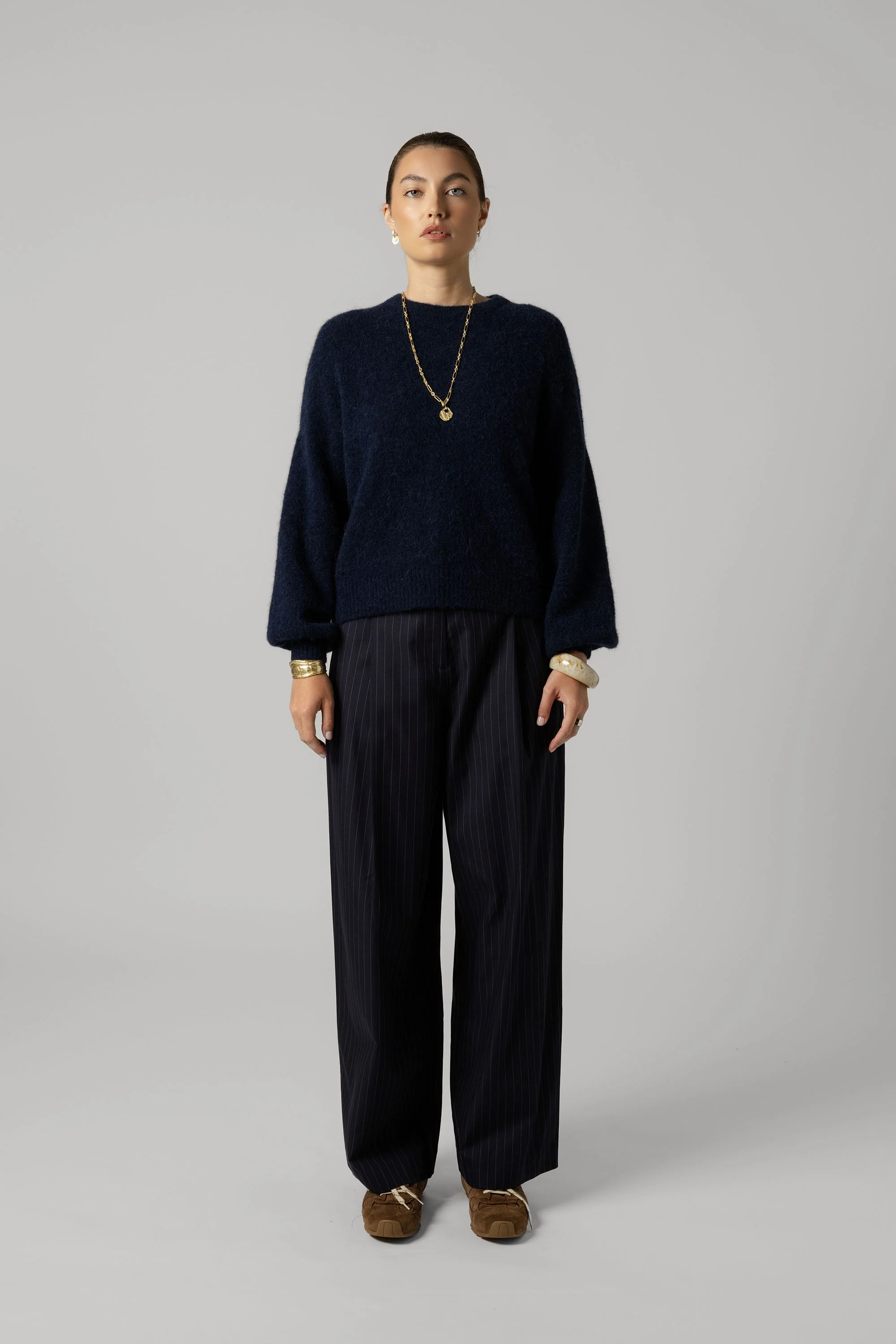 The Pleat Detail Wide Leg Pants - Image 6