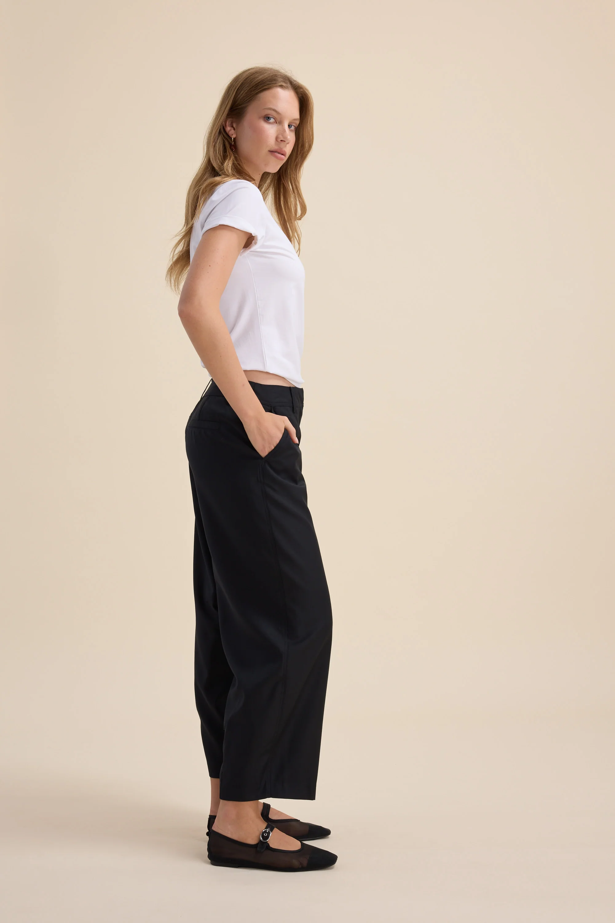 The Wool Blend Barrel Leg Pants - Image 6